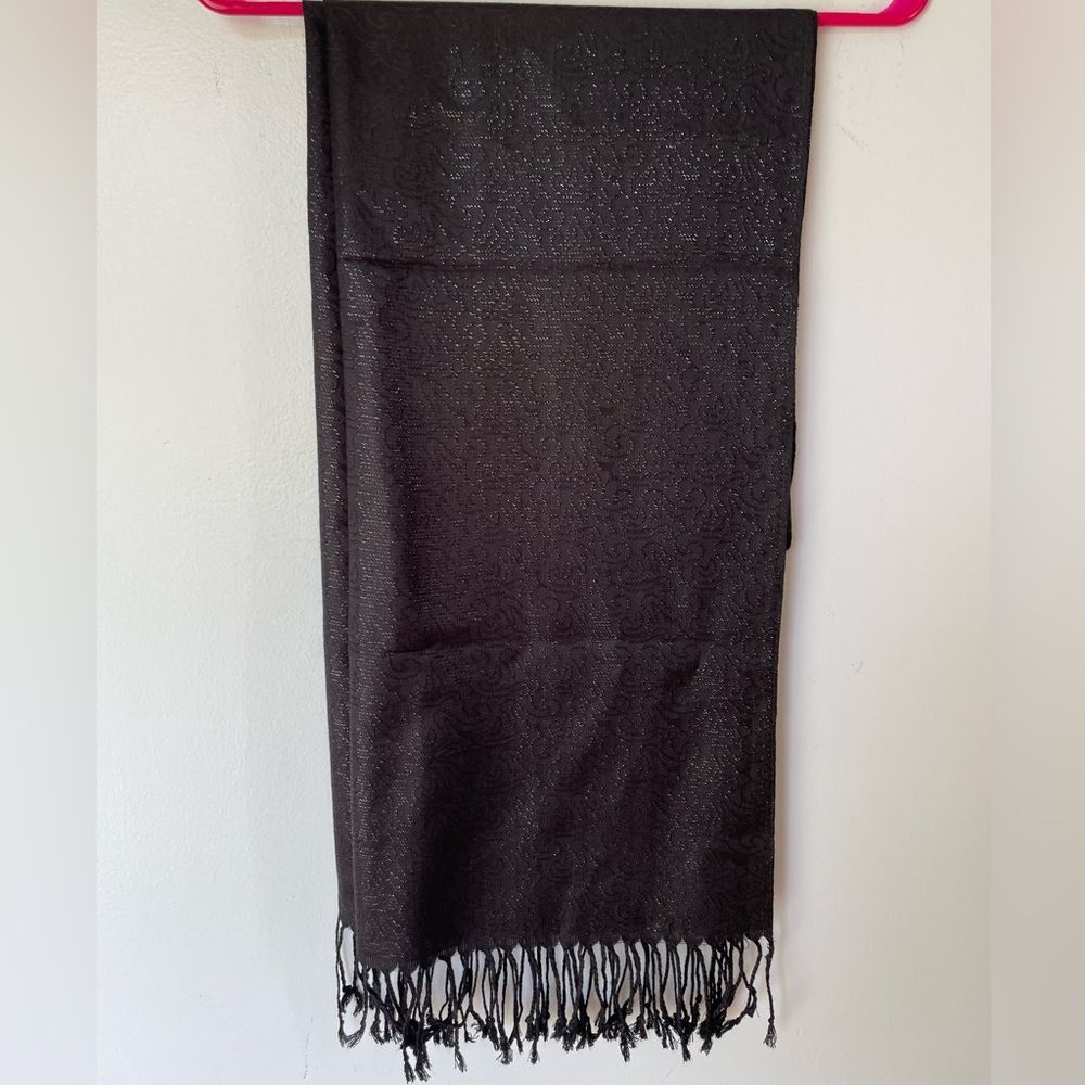 Lightweight Black Shawl